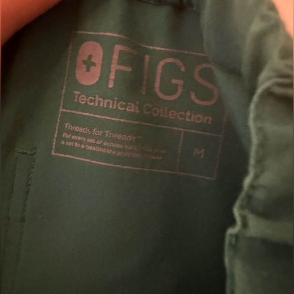 Figs Scrub Set - Picture 5 of 5